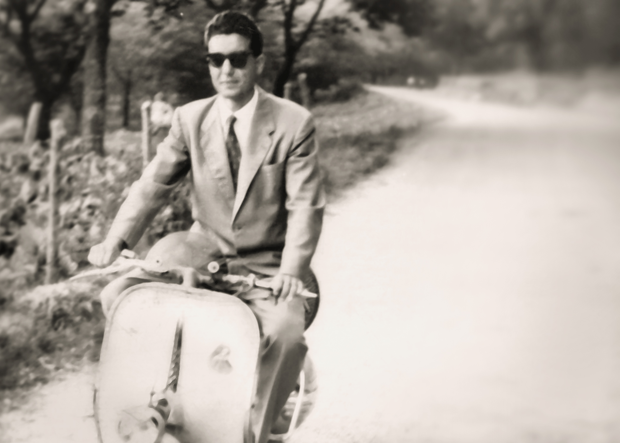 Carlo on Vespa (used on packaging)